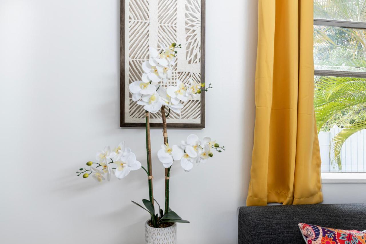 Beautiful Casita With King Bed And Private Patio Close To Calle 8, Mia Airport, Coral Gables Miami Buitenkant foto